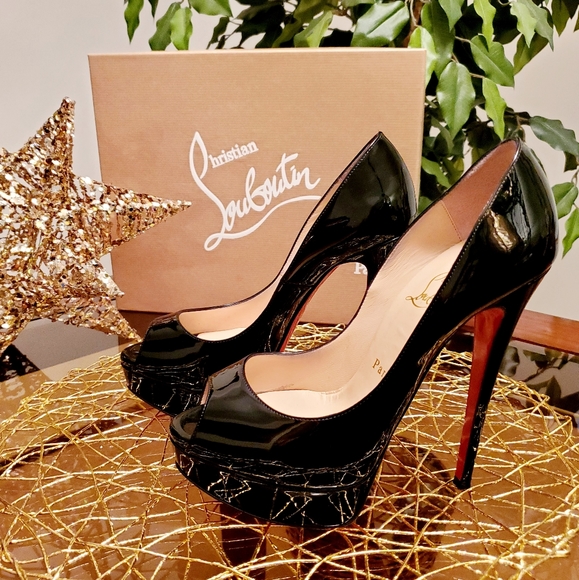 Christian Louboutin Lady Peep Patent Calf- Size 37 - Picture 3 of 13